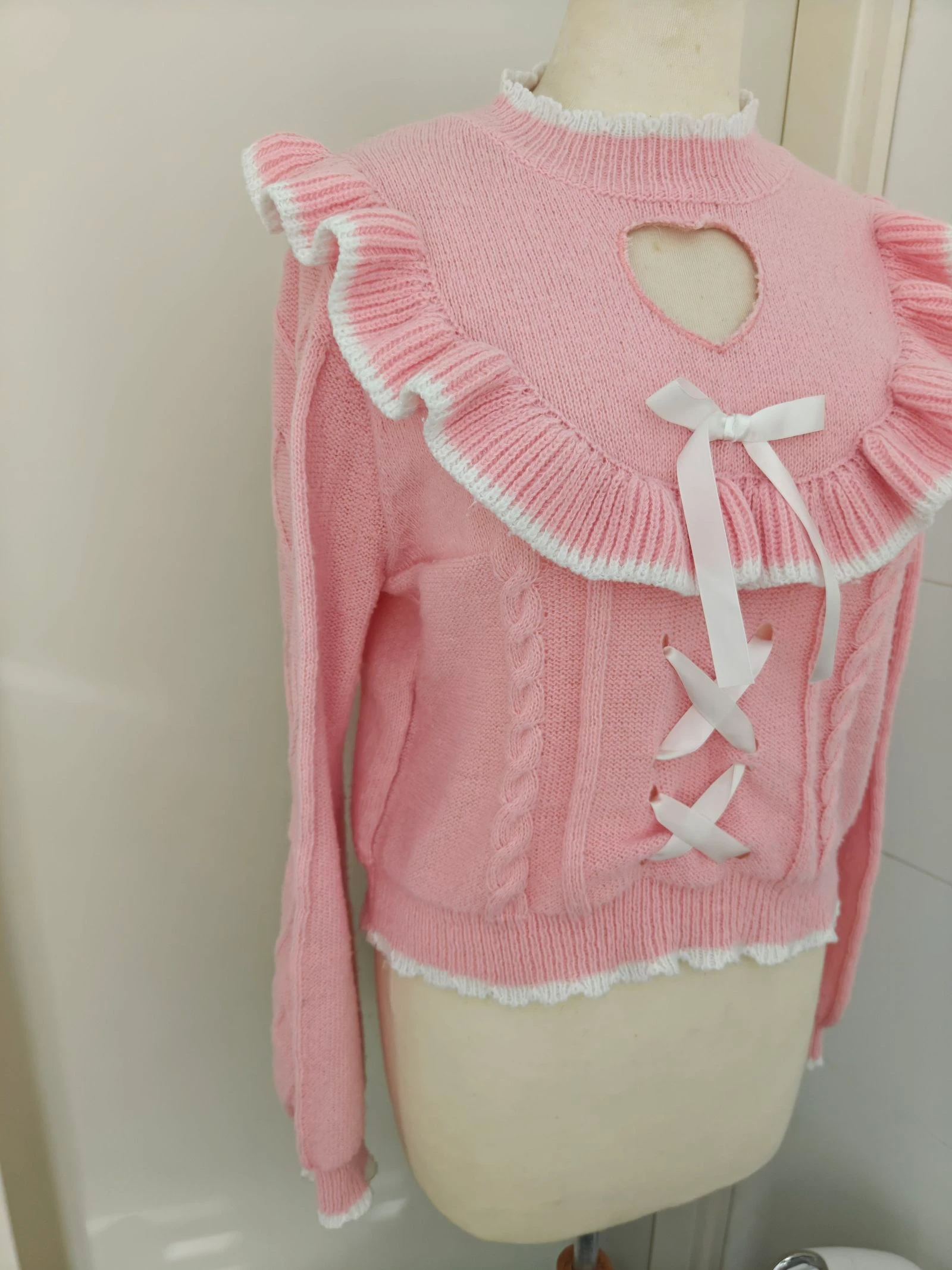 Kawaii trui met hartje en lint, maat S – photo 2